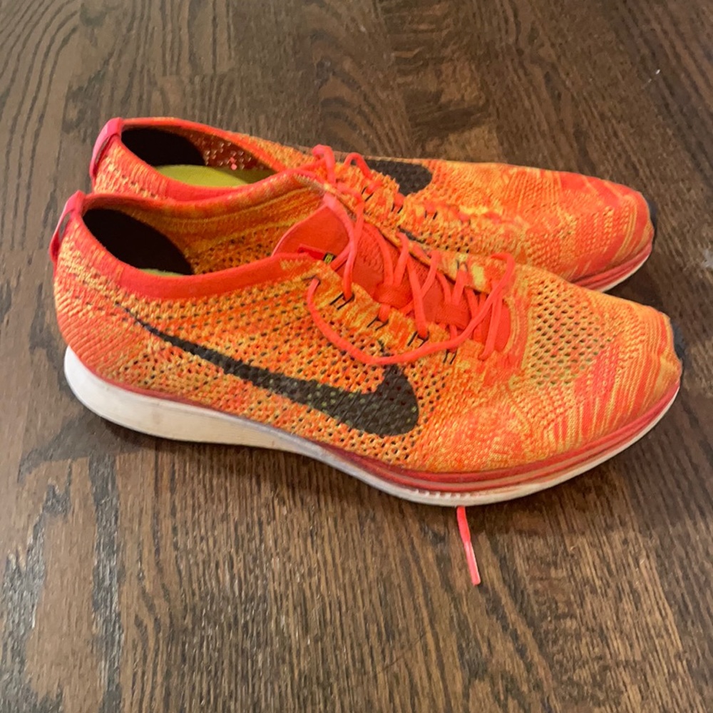 Nike Fly Knit Racer Sneakers